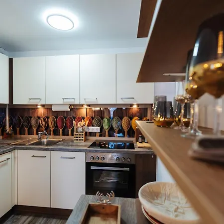 Boutique Daniela Apartment *
